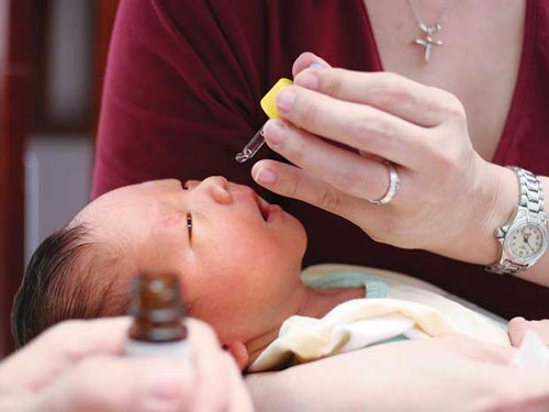 Trẻ bị sổ mũi: Mẹo dân gian giúp chữa bệnh dứt điểm